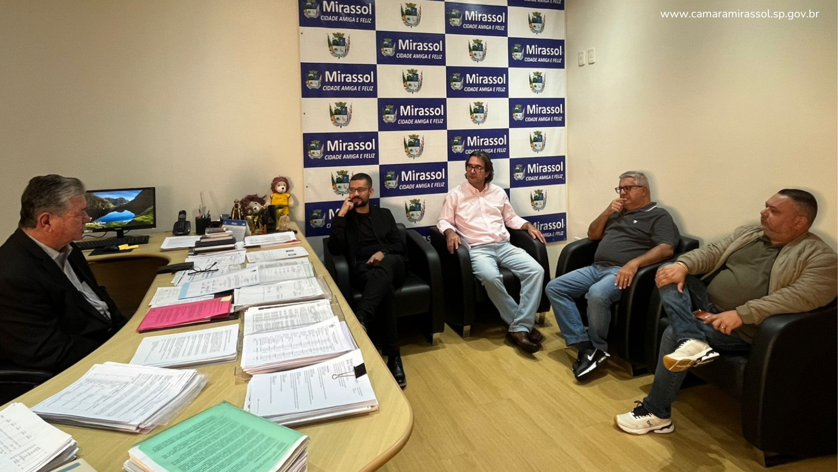 Legislativo e Executivo concedem área à Paróquia Santo Antônio para ampliação de atividades